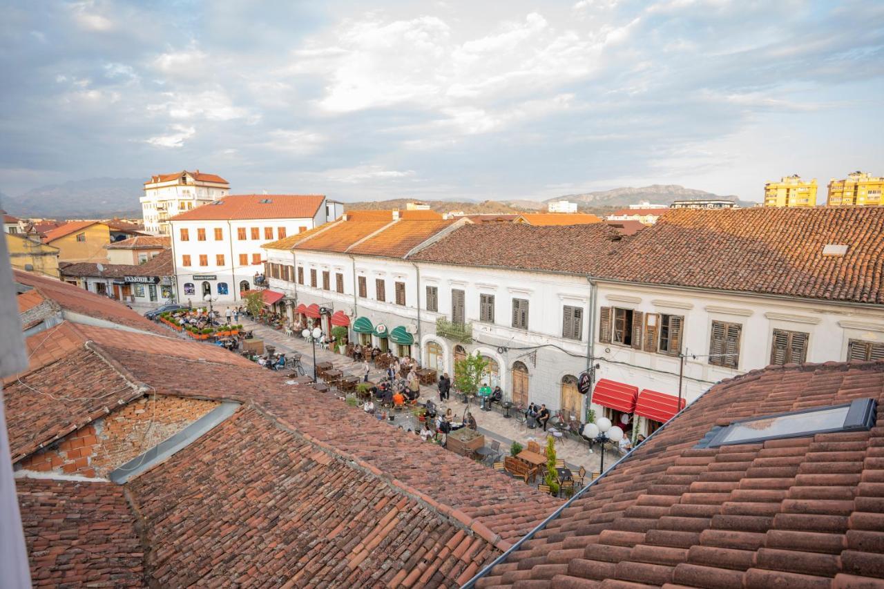 Zobo Hotel Shkoder Exterior photo
