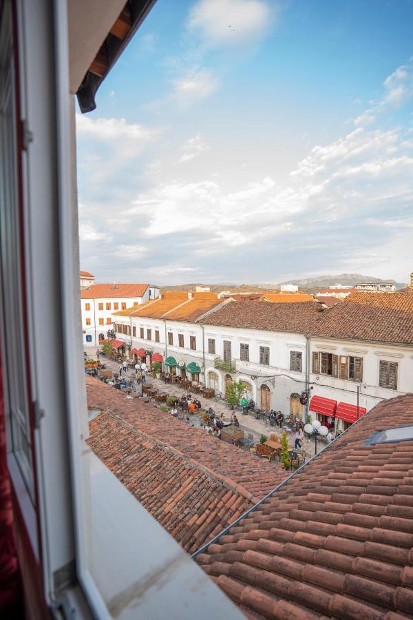 Zobo Hotel Shkoder Exterior photo